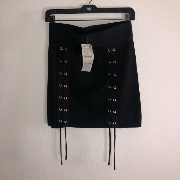NWT Zara Lace yo skirt - Picture 3 of 6